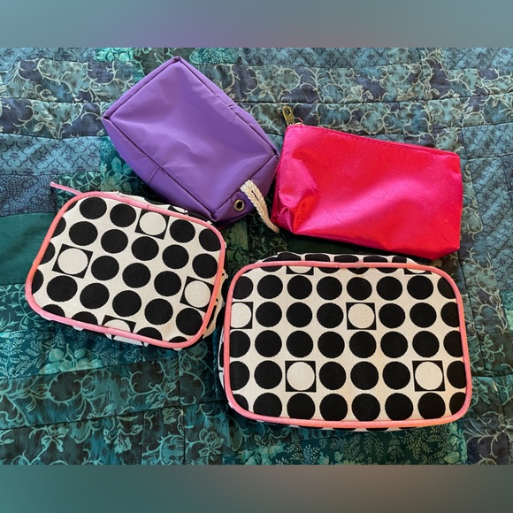 Bundle of 4 Zipper Makeup Bags - Picture 3 of 4